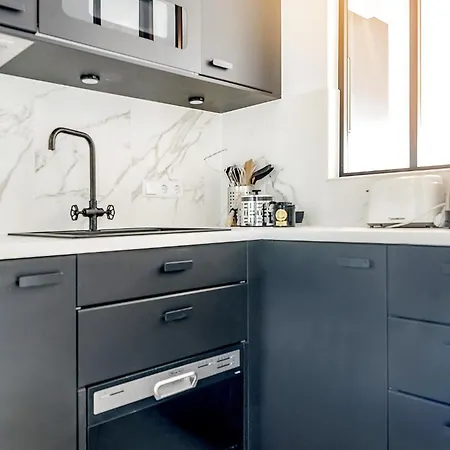 Apartment Super Central, Climatise Balcon Avec Vue